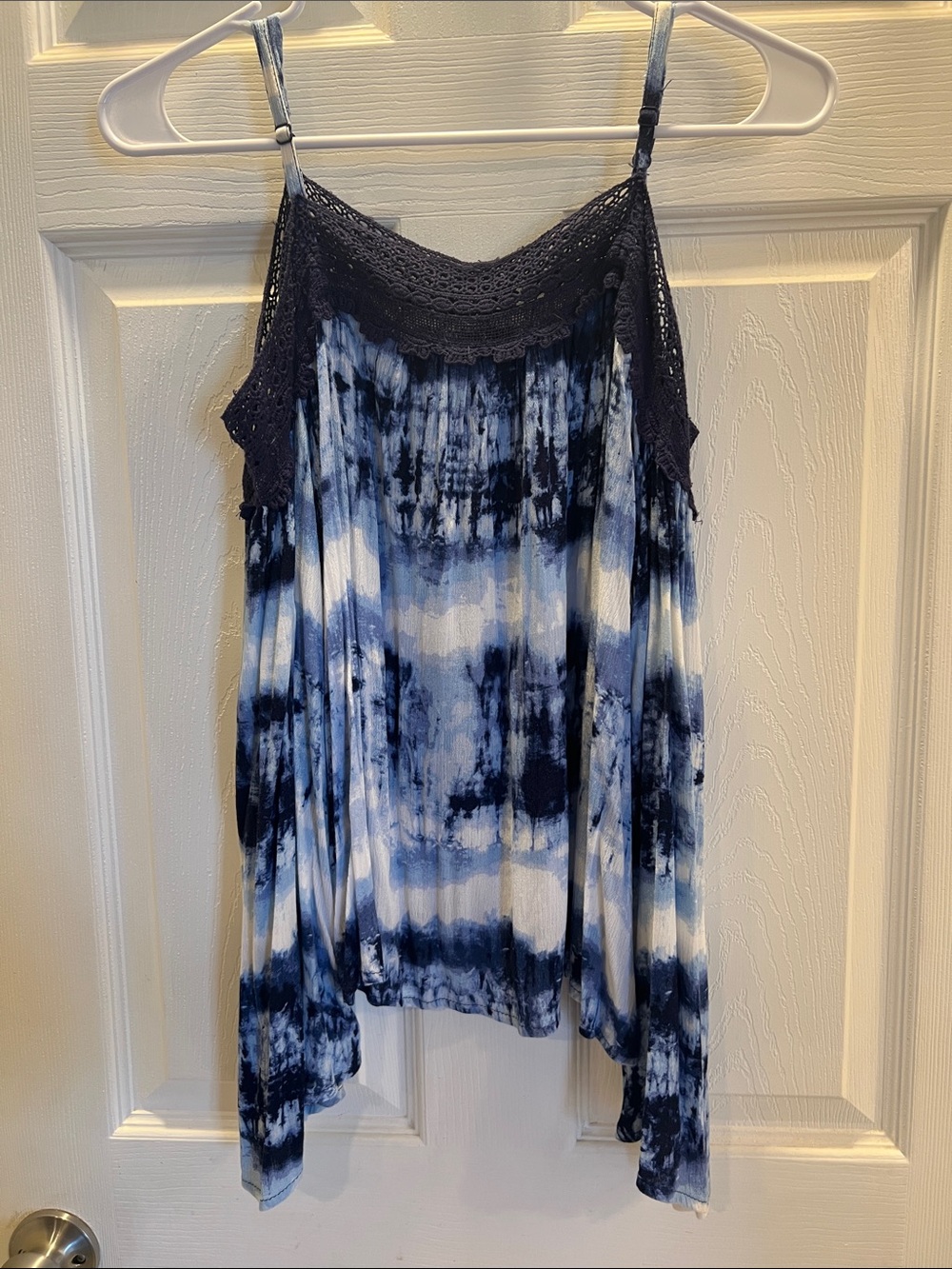 Blue Tie-Dye Lace-Trim Women's Cold Shoulder Top